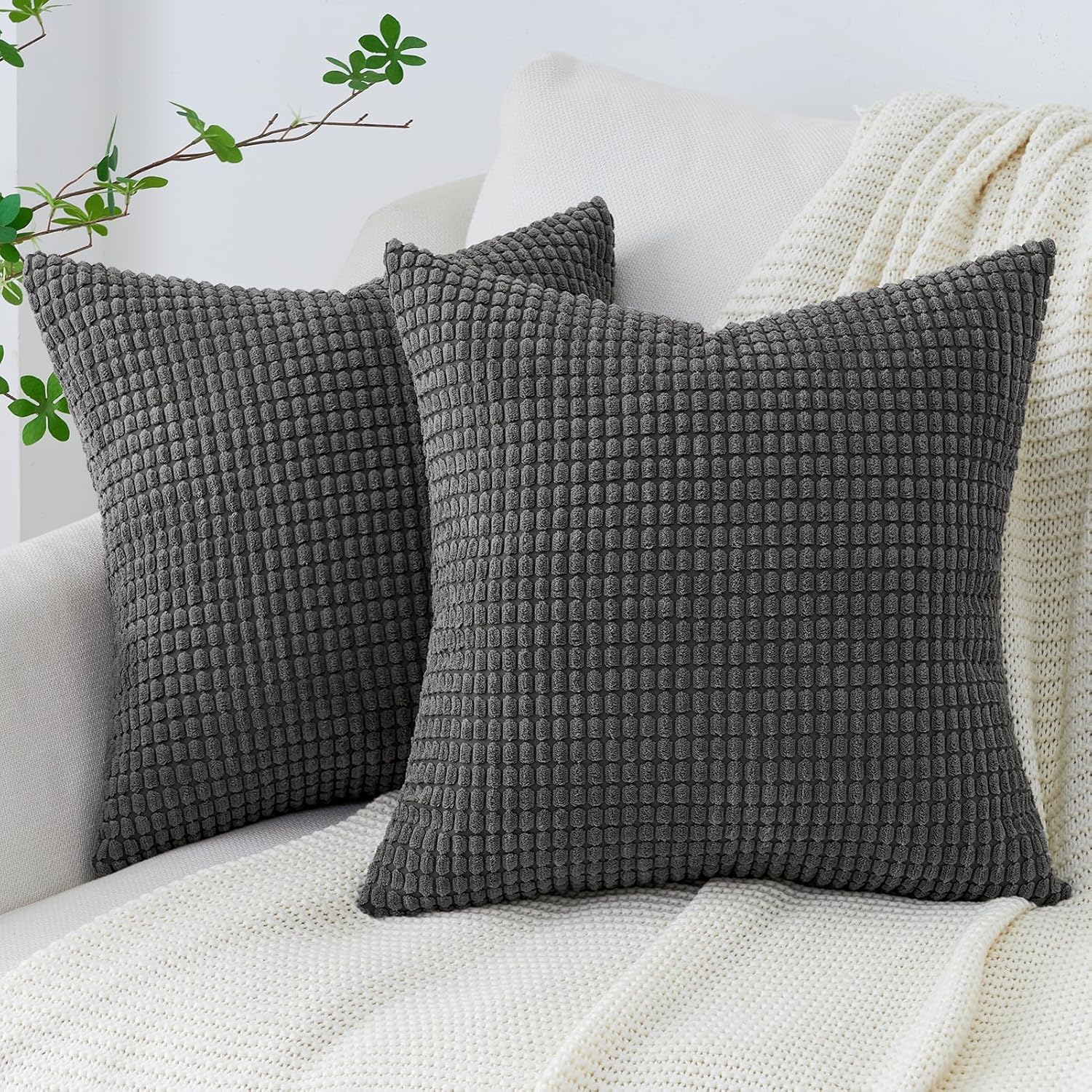 Lot de 2 Housse de Coussin en Velours Décoratif Canapé Taie d'oreiller Super Doux Decoration Maison Salon Chambre pour Canapé 50X50CM Ggris Foncé