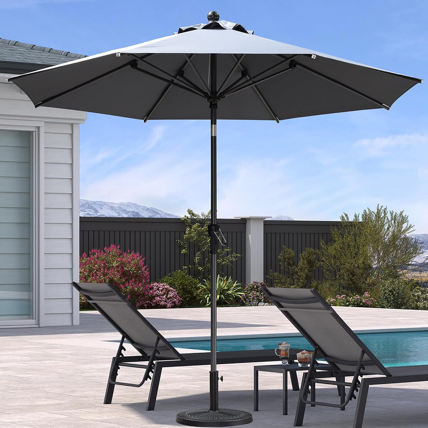 Parasol de Jardin Exterieur Inclinable 270 cm, Parasol Droit Rond avec Manivelle Mât Central en Aluminium Toile Protection UV pour Balcon Terrasse Patio, Gris clair