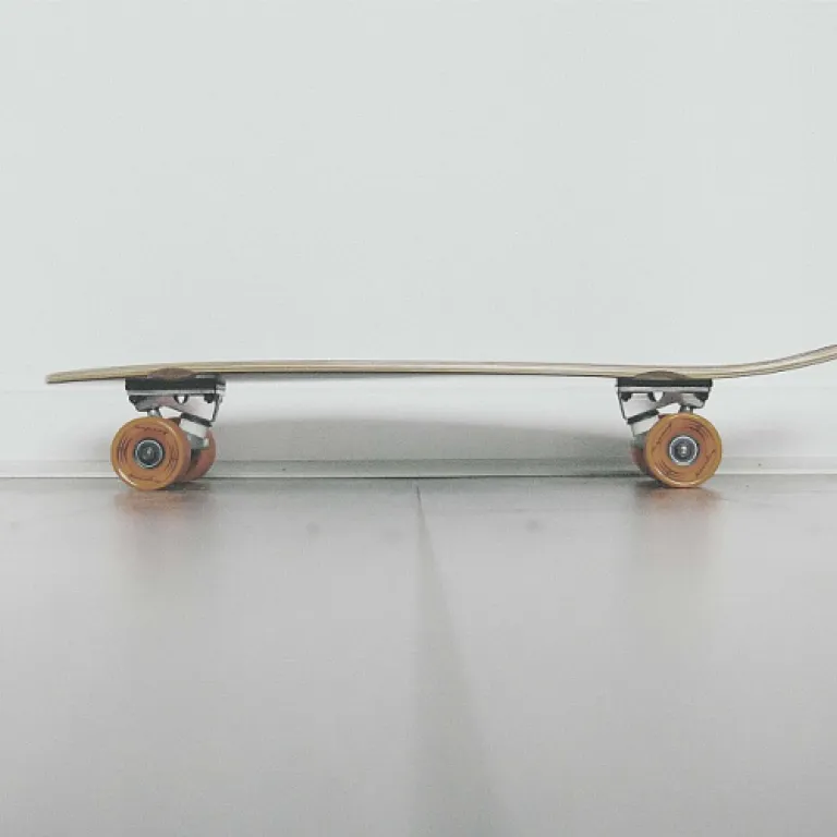 Choisir un plateau en chêne pour table : élégance, durabilité et sur‑mesure