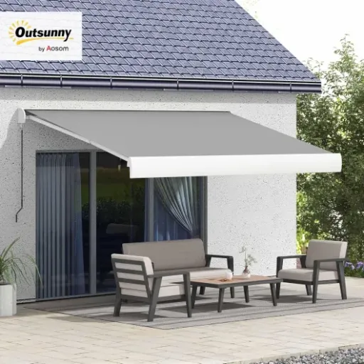 Test Outsunny Store banne motorisé 4x3 m : le store qui fait le job sans se ruiner